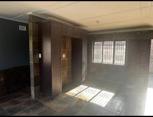 3 BEDROOM PROPERTY TO RENT IN HILLARY